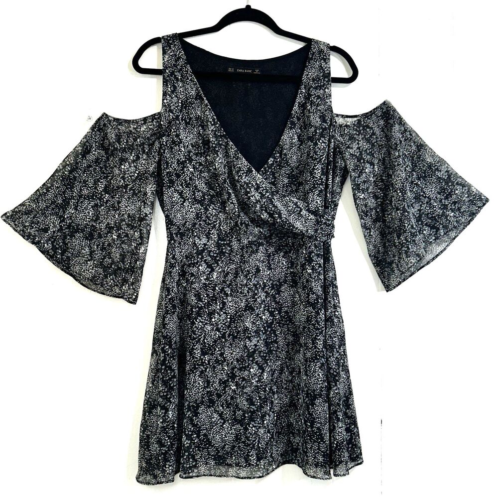 Zara Basic Dress Size Medium Cold Shoulder Lined Mini Dress Black Gray Flare Fit